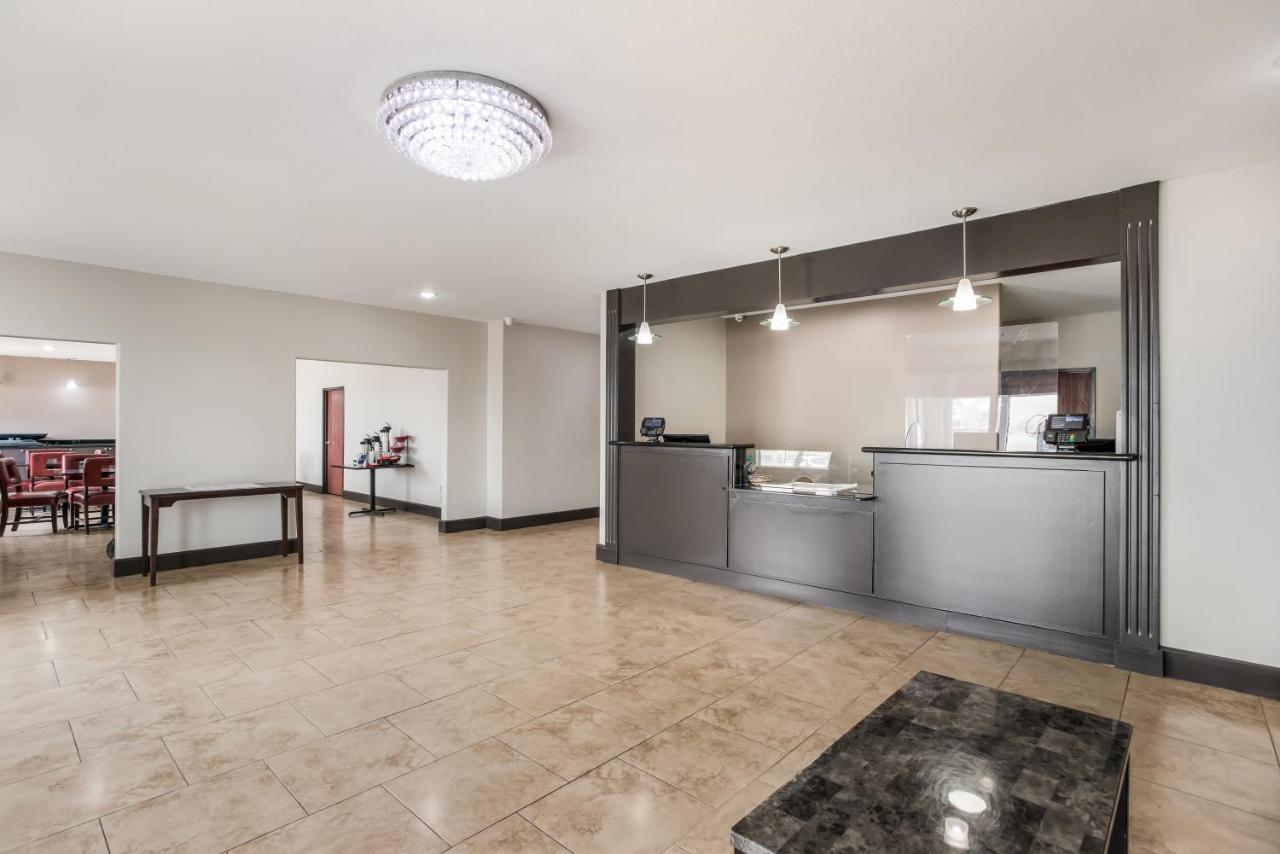 Red Roof Inn & Suites Lake Charles Ngoại thất bức ảnh